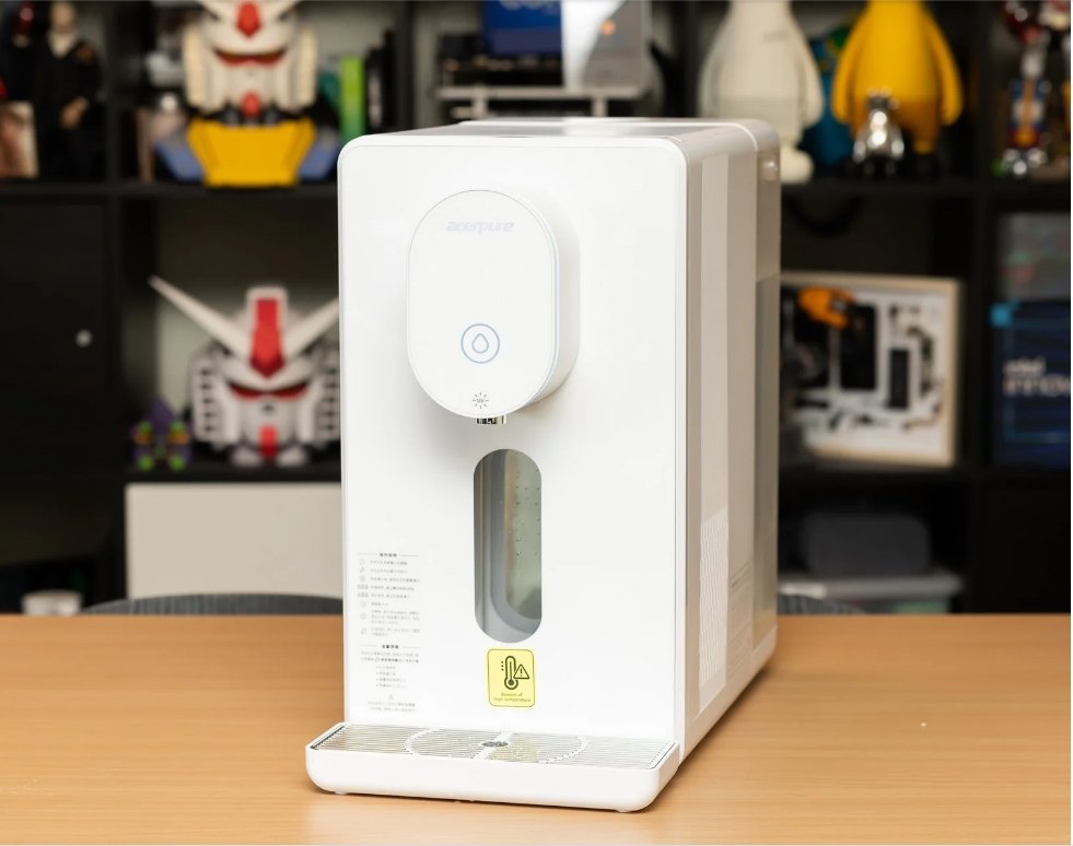 免安裝!搭載 RO 逆滲透,想喝冰想喝熱馬上有!Acerpure 北極光 冰溫瞬熱濾淨飲水機開箱