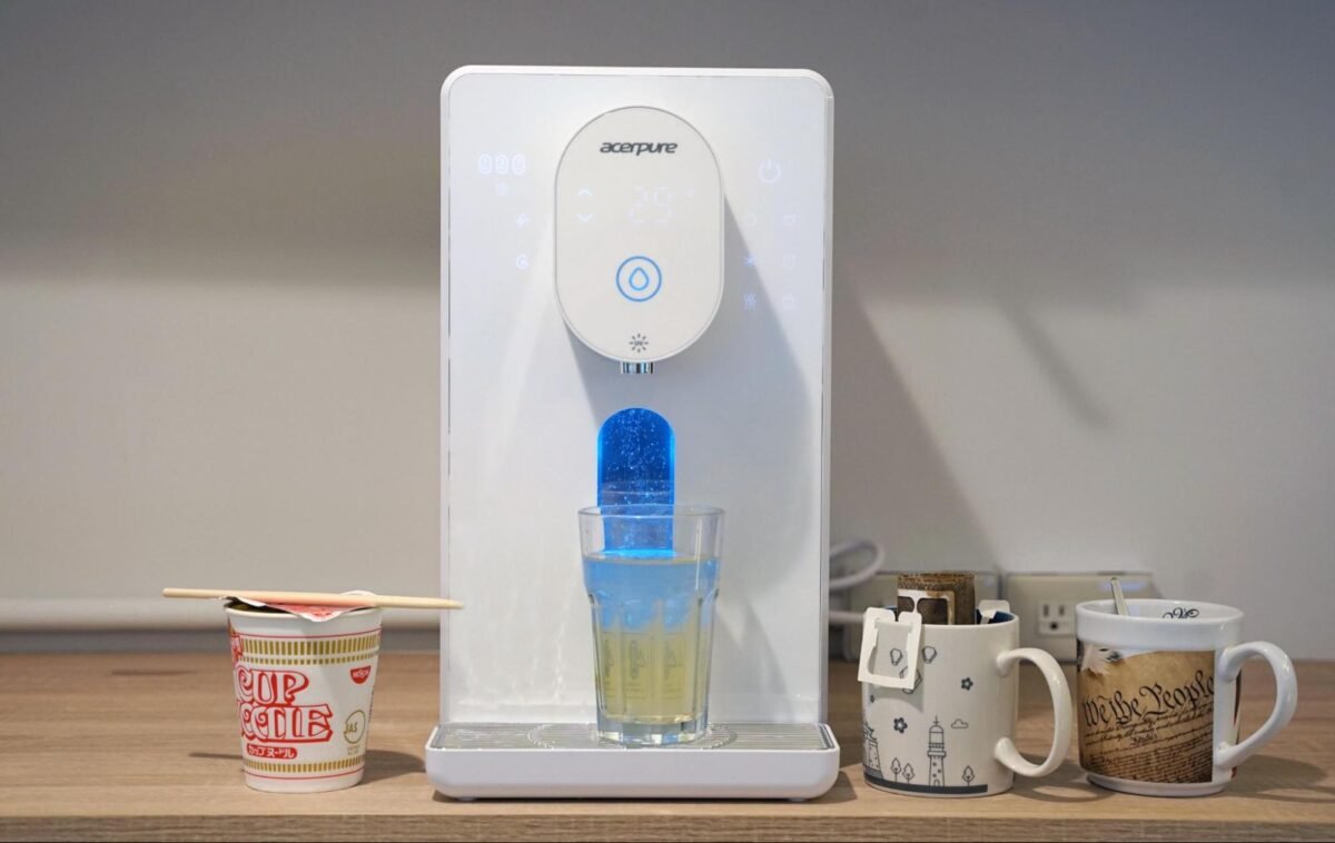 Acerpure 北極光冰溫瞬熱濾淨飲水機:RO 四重過濾、自訂溫度 3 秒瞬熱、隨時享用純淨好水